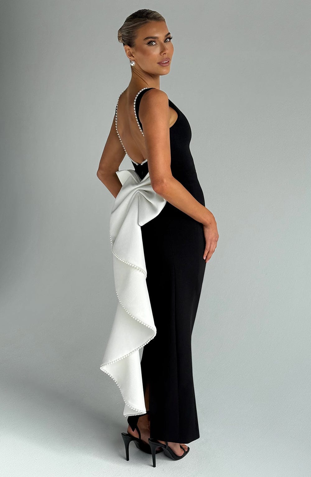 Women multicolor scoop maxi dress, side view