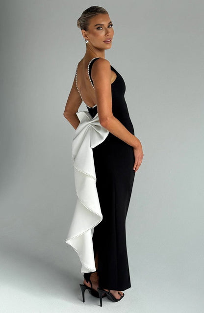 Women multicolor scoop maxi dress, side view