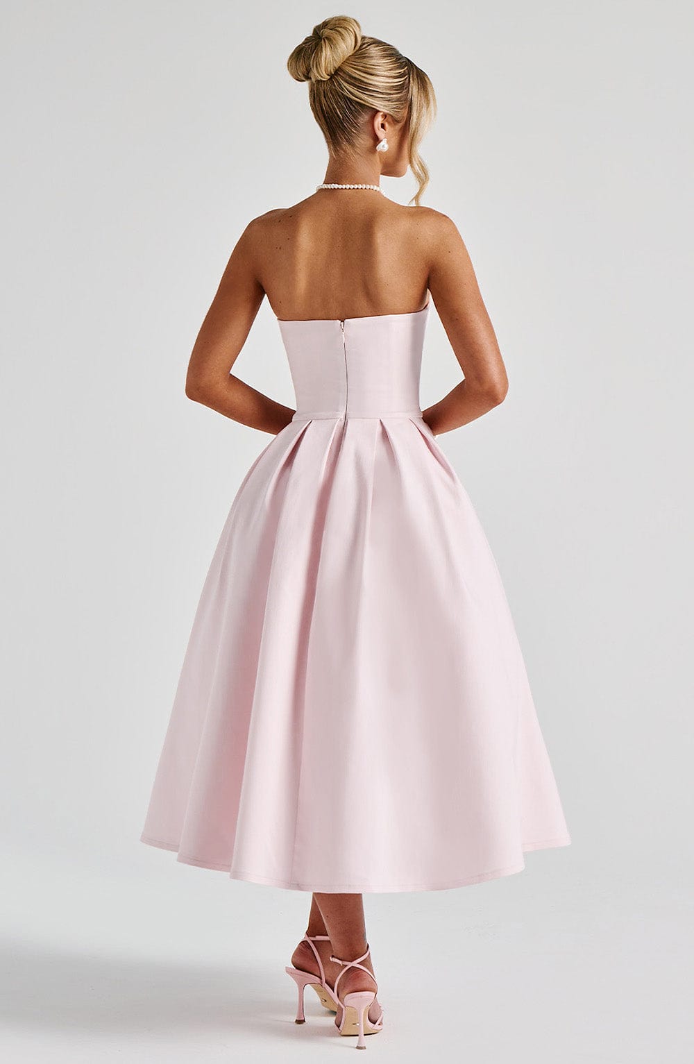 Women strapless midi dress, detail close-up
