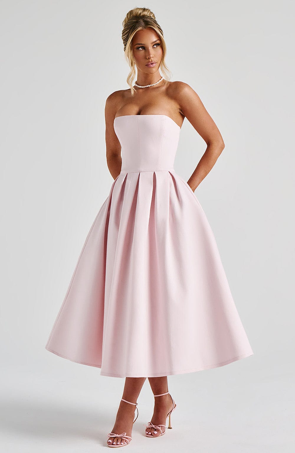Women strapless midi dress, detail close-up