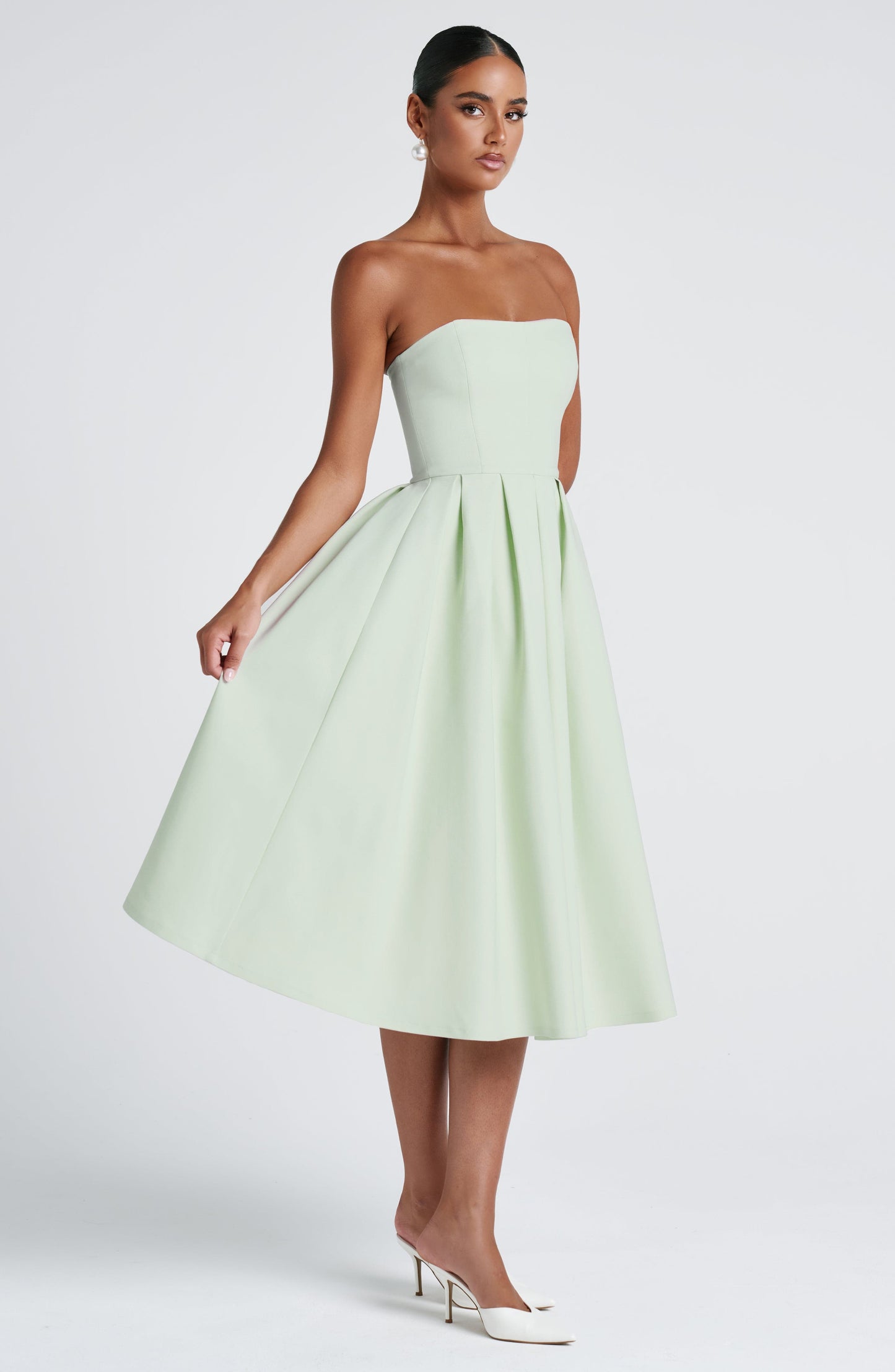 Women strapless midi dress, detail close-up