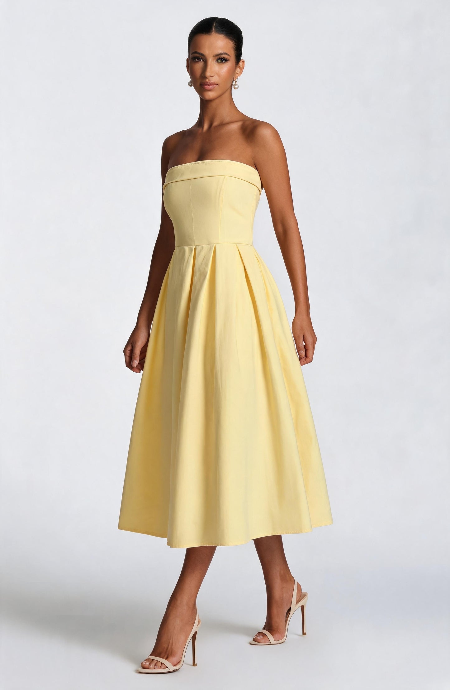 Women strapless midi dress, detail close-up