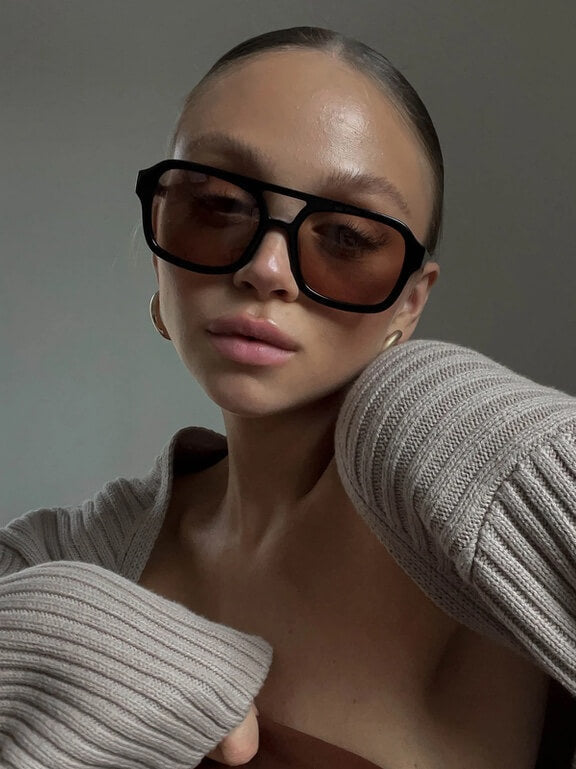 Zaniyah Tinted Sunglasses in Black