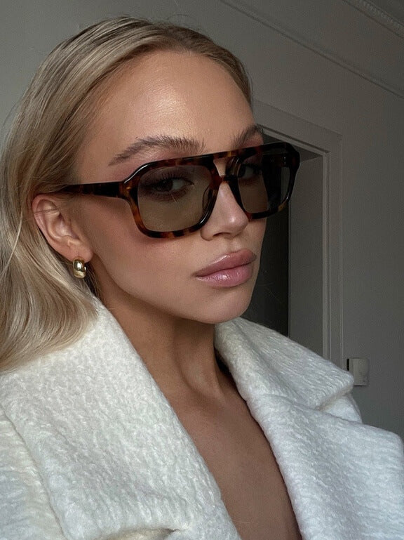 Zaniyah Tinted Sunglasses in Black