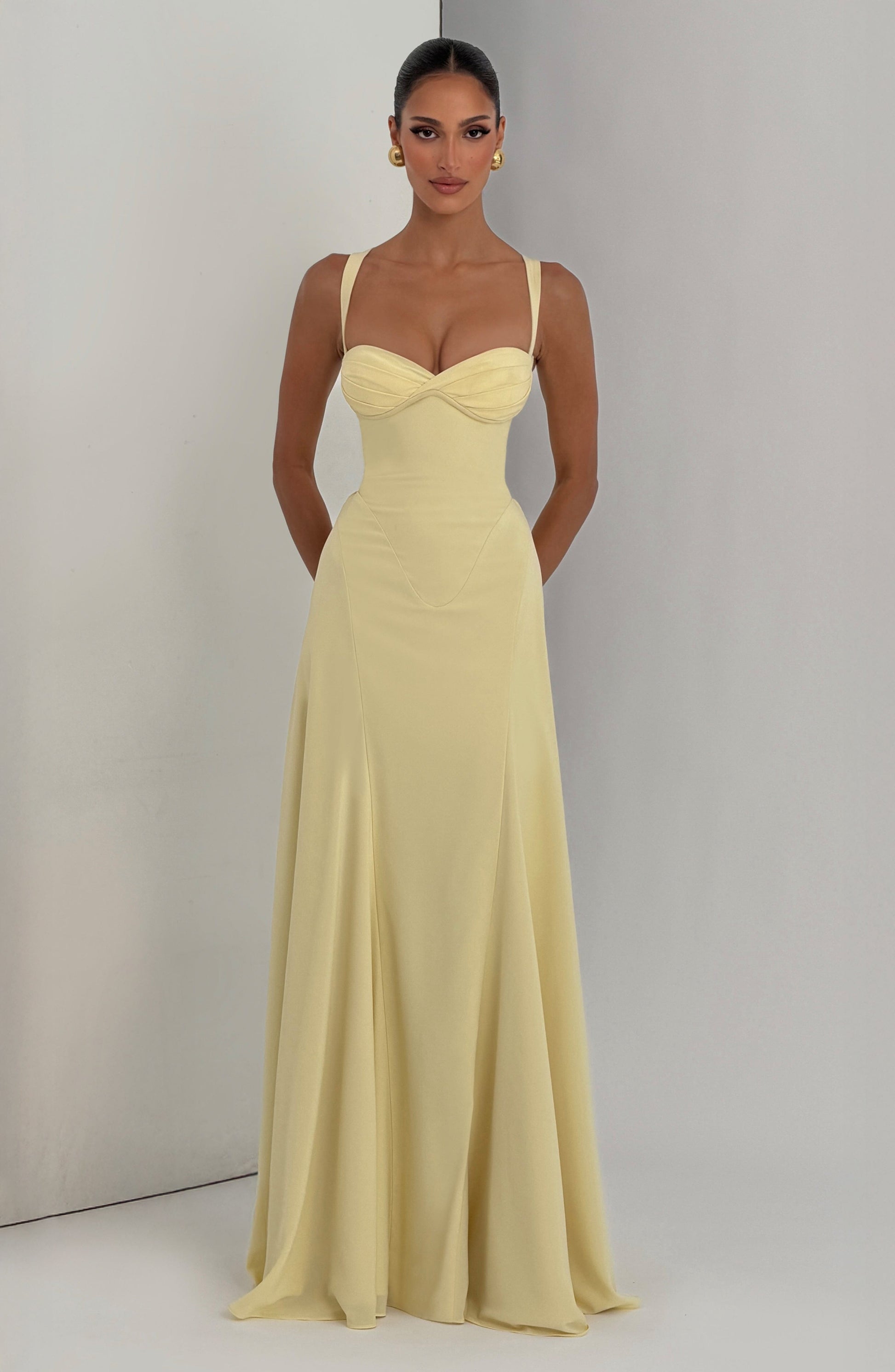 Women sweetheart maxi dress, front view