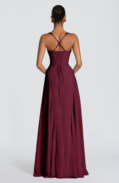 Women sweetheart maxi dress, side view