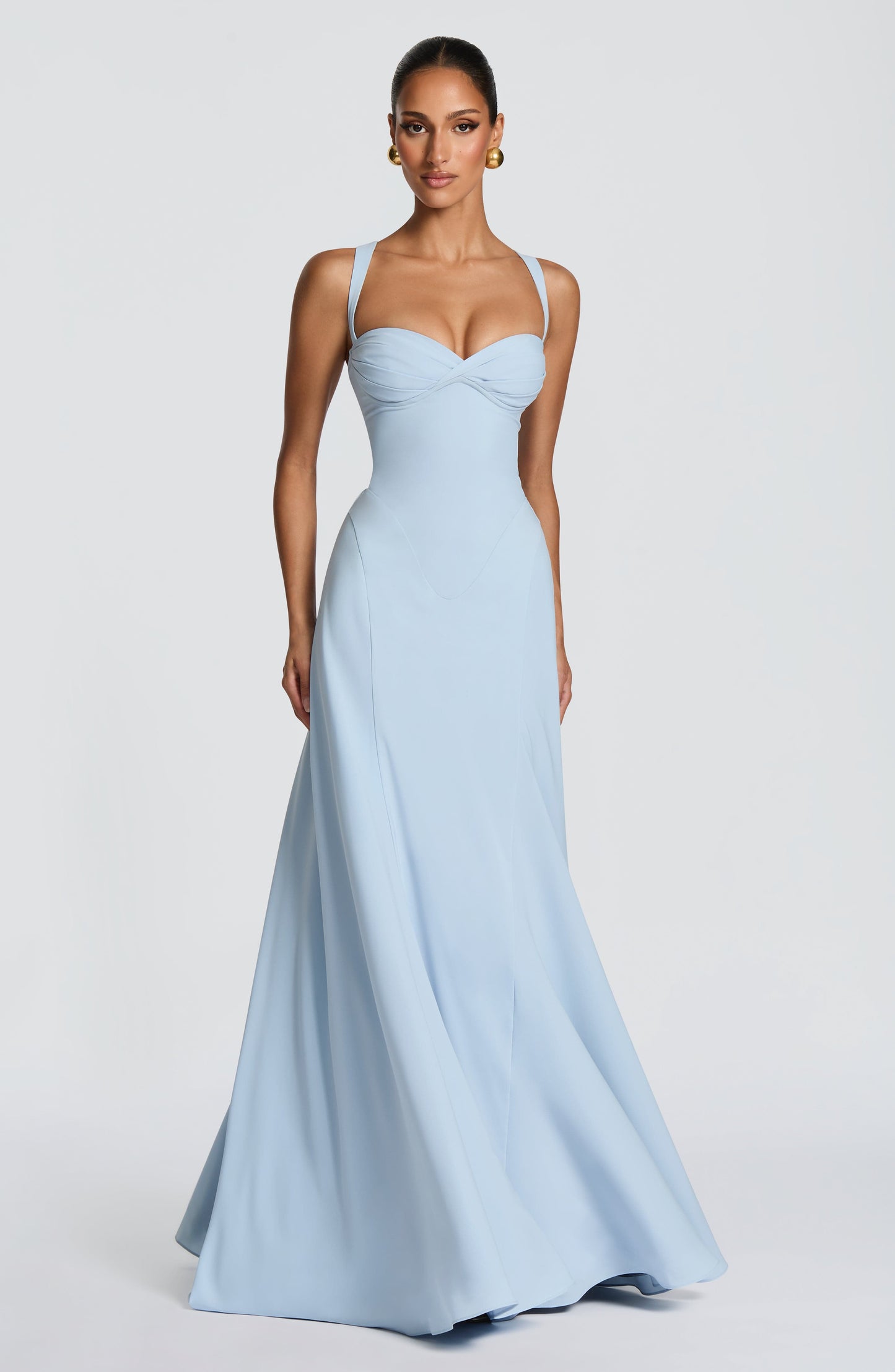 Women sweetheart maxi dress, side view