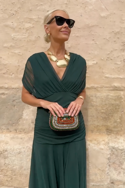 Women off-shoulder off shoulder maxi dress, detail close-up