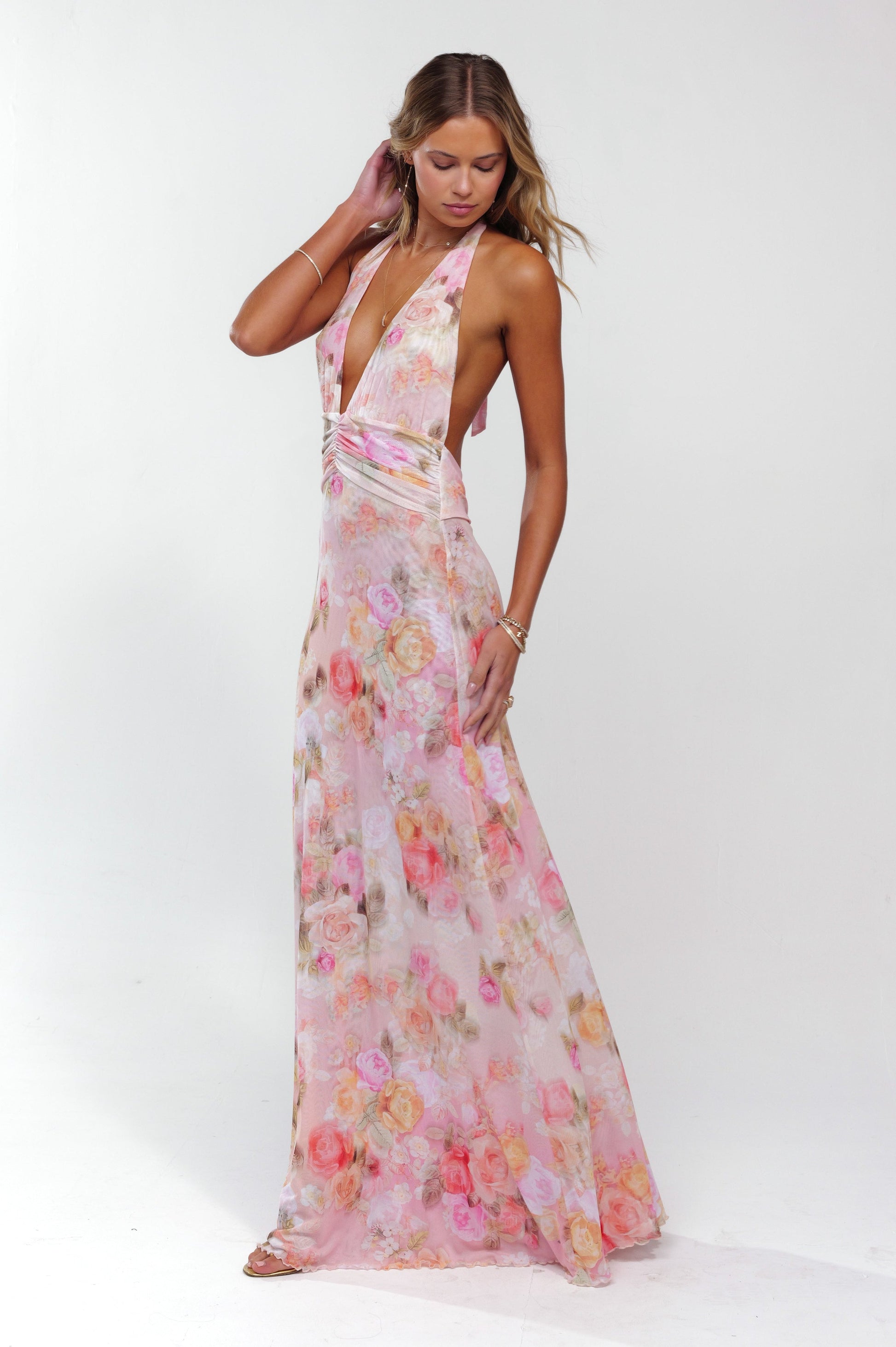 Women pink halter maxi dress, side